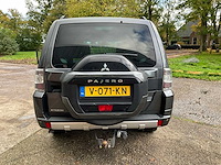 2017 - mitsubishi - pajero - personenauto - afbeelding 21 van  47