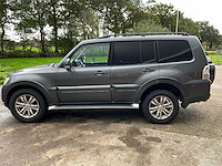 2017 - mitsubishi - pajero - personenauto - afbeelding 24 van  47