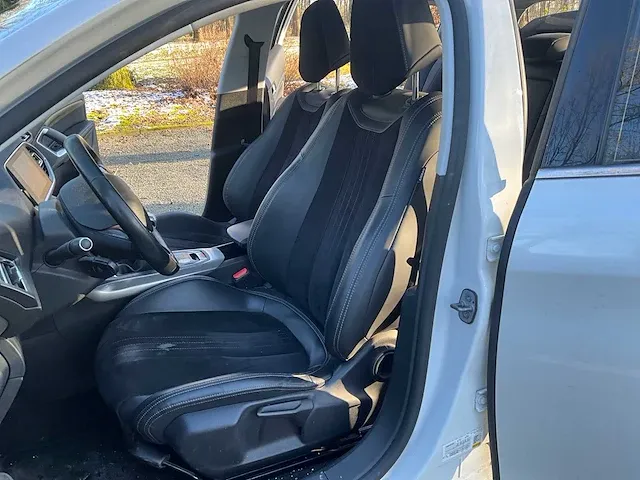 2017 - peugeot - 308 - 1.6 bluehdi blue l. - personenauto - afbeelding 5 van  29
