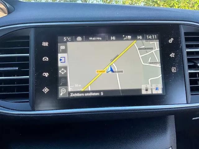 2017 - peugeot - 308 - 1.6 bluehdi blue l. - personenauto - afbeelding 11 van  29