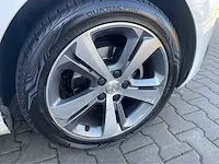 2017 - peugeot - 308 - 1.6 bluehdi blue l. - personenauto - afbeelding 17 van  29