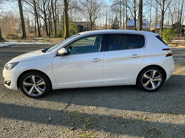 2017 - peugeot - 308 - 1.6 bluehdi blue l. - personenauto - afbeelding 23 van  29
