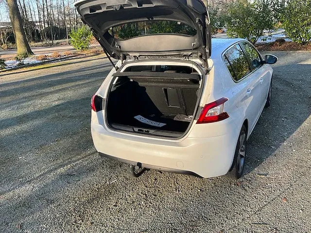 2017 - peugeot - 308 - 1.6 bluehdi blue l. - personenauto - afbeelding 28 van  29