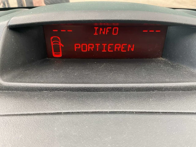 2017 - peugeot - partner - 120 1.6 bluehdi l1xr - bedrijfswagen - afbeelding 2 van  15