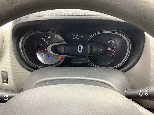 2017 - renault - trafic - 1.6 dci t29l2h1comen - bedrijfswagen - afbeelding 13 van  13