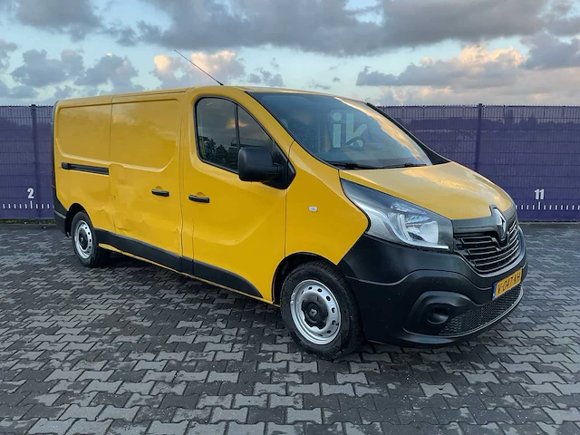 2017 - renault - trafic - 1.6 dci t29l2h1comen - bedrijfswagen - afbeelding 11 van  18
