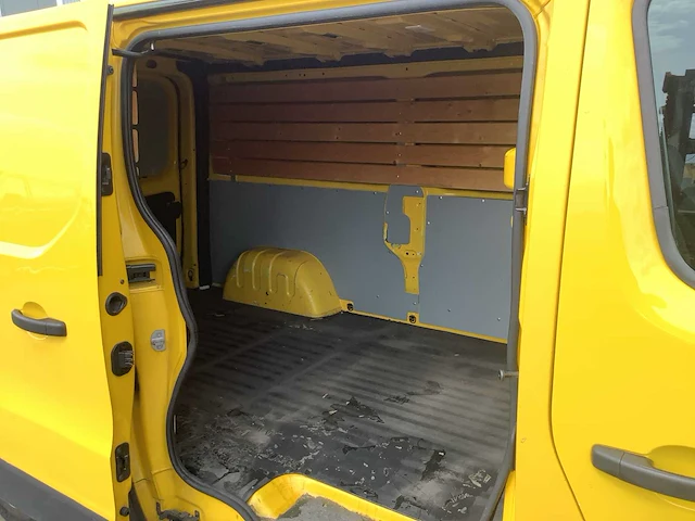 2017 - renault - trafic - 1.6 dci t29l2h1comen - bedrijfswagen - afbeelding 5 van  11