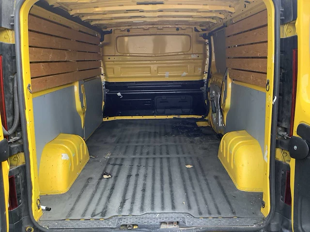 2017 - renault - trafic - 1.6 dci t29l2h1comen - bedrijfswagen - afbeelding 6 van  11