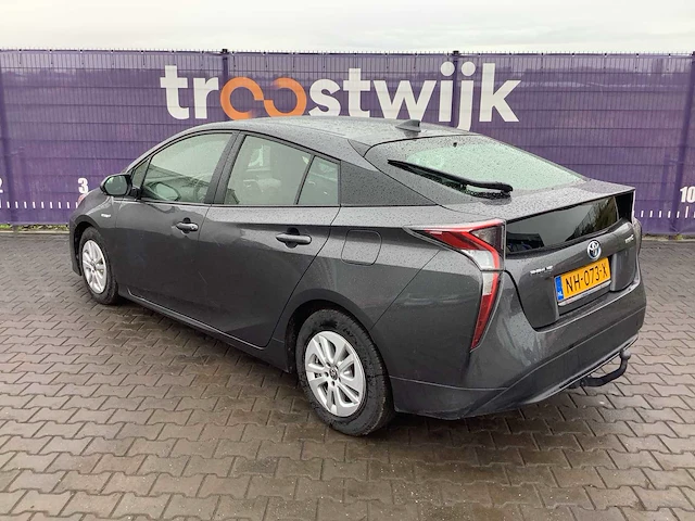 2017 - toyota - prius - 1.8 aspiration - personenauto - afbeelding 8 van  13