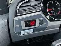 2017 - volkswagen - touran - 2.0 tdi - hondenwagen - afbeelding 5 van  17