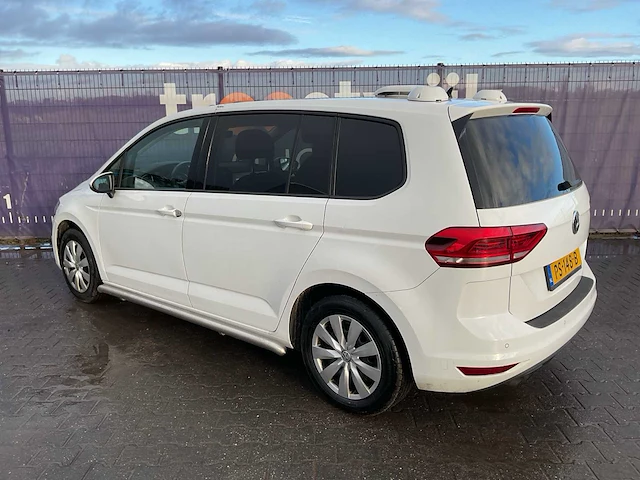 2017 - volkswagen - touran - 2.0 tdi - hondenwagen - afbeelding 12 van  17