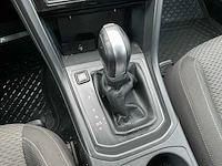 2017 - volkswagen - touran - 2.0 tdi scr - hondenwagen - afbeelding 5 van  19