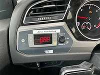 2017 - volkswagen - touran - 2.0 tdi scr - hondenwagen - afbeelding 7 van  19