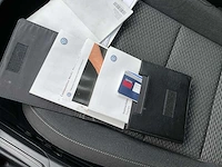 2017 - volkswagen - touran - 2.0 tdi scr - hondenwagen - afbeelding 11 van  19