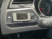 2017 - volkswagen - touran - 2.0 tdi scr comfortl - bedrijfswagen - afbeelding 8 van  19