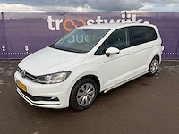 2017 - volkswagen - touran - 2.0 tdi scr comfortl - bedrijfswagen - afbeelding 1 van  19