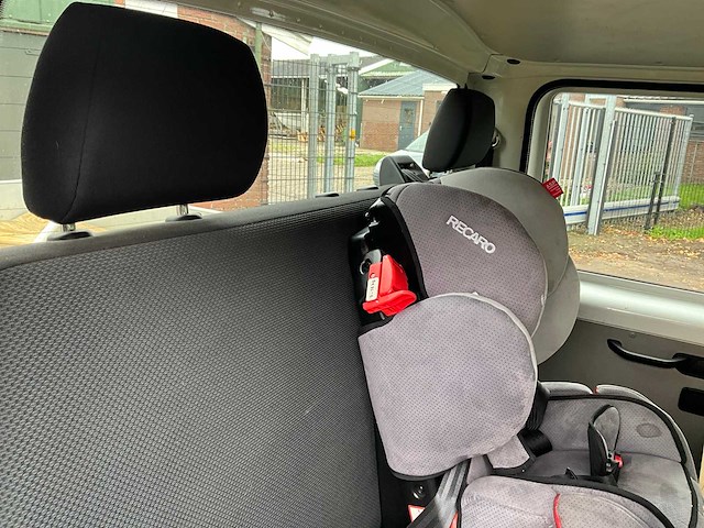 2017 - volkswagen - transporter - 2.0 tdi l2h1 dc 4mco - personenauto - afbeelding 16 van  32