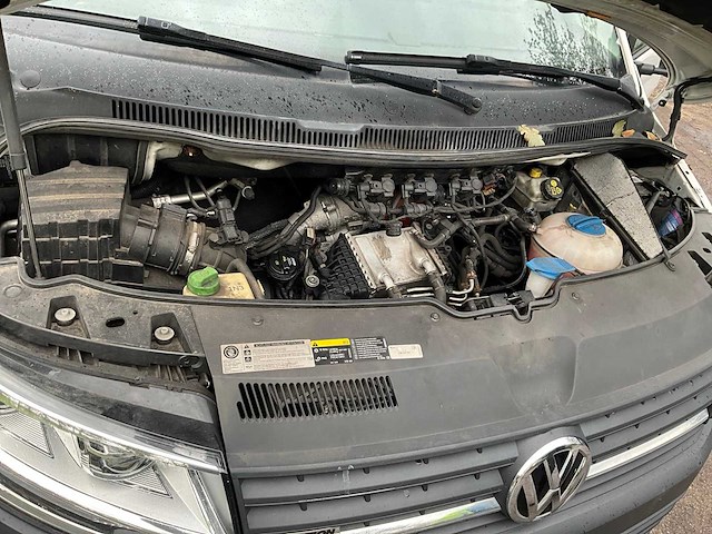 2017 - volkswagen - transporter - 2.0 tdi l2h1 dc 4mco - personenauto - afbeelding 19 van  32