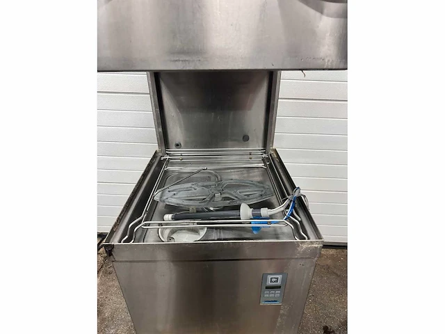 2017 - winterhalter - korvenvaatwasmachine - afbeelding 2 van  5