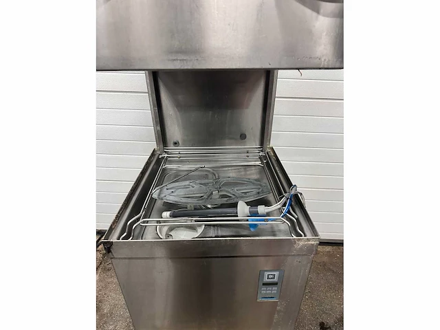 2017 - winterhalter - pt500 - korvenvaatwasmachine - afbeelding 1 van  4