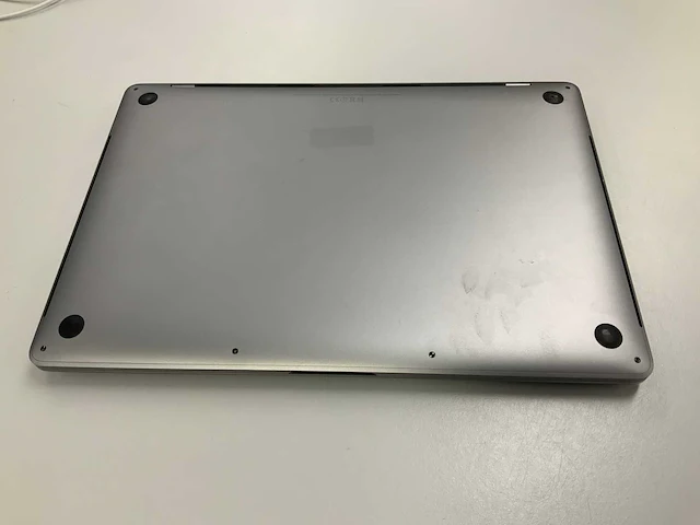 2017 apple 15-inch macbook pro mptr2n/a laptop - afbeelding 3 van  3