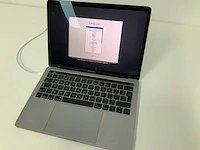 2017 apple a1706 13-inch macbook pro mpxv2n/a laptop - afbeelding 1 van  4
