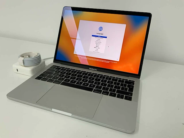 2017 apple a1708 13-inch macbook pro mpxr2n/a laptop - afbeelding 1 van  6