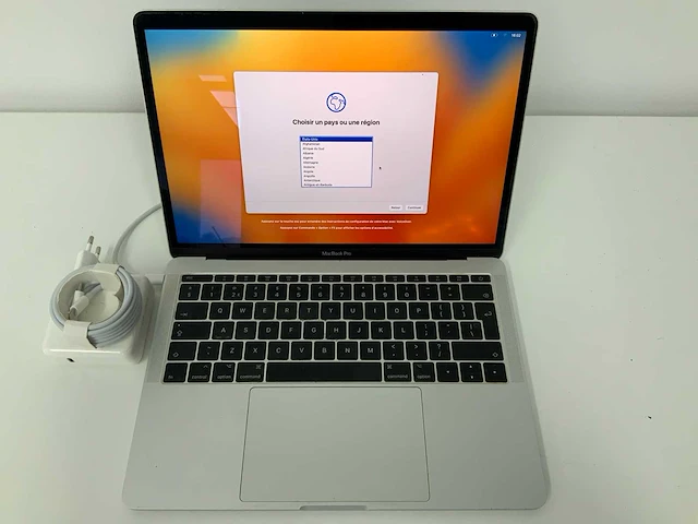 2017 apple a1708 13-inch macbook pro mpxr2n/a laptop - afbeelding 2 van  6