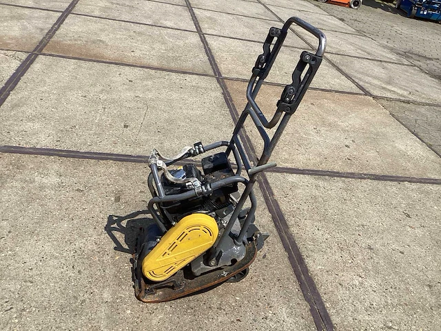 2017 atlas copco lf 100 trilplaat - afbeelding 2 van  4