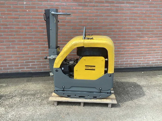 2017 atlas copco lg504 trilplaat - afbeelding 1 van  5