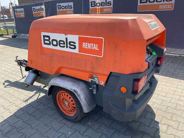 2017 atlas copco xas 88 compressor aanhangwagen - afbeelding 1 van  16