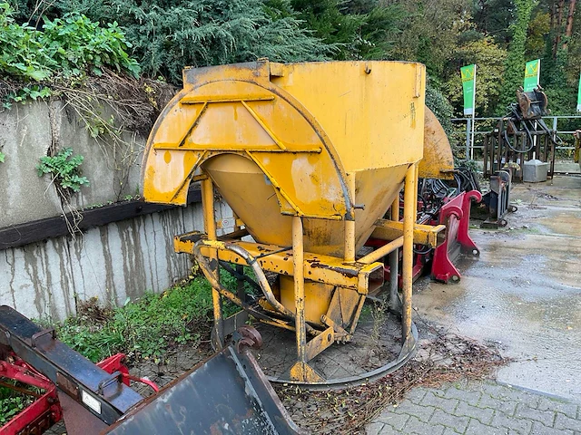 2017 beco kub2000sr betonkubel - afbeelding 2 van  7
