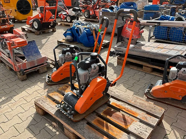 2017 belle lc3228 compacte trilplaat - afbeelding 1 van  11