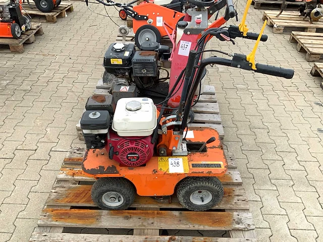 2017 benassi turf cutter 300 graszodensnijder - afbeelding 3 van  9