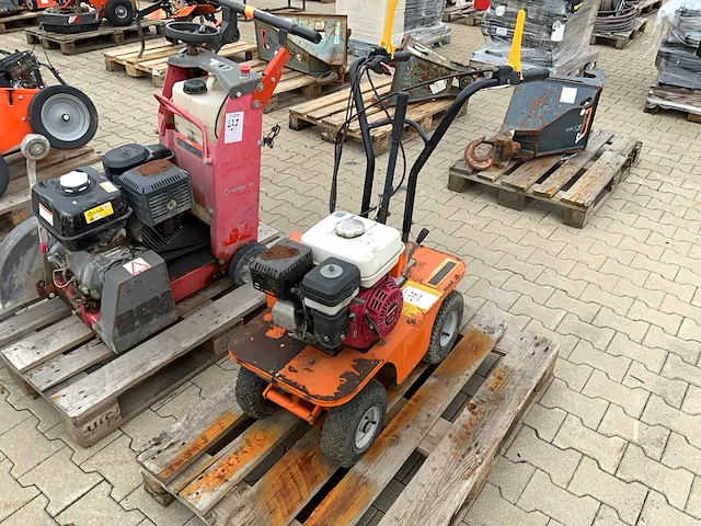 2017 benassi turf cutter 300 graszodensnijder - afbeelding 4 van  9