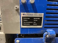 2017 blastrac bms-220adb tapijtstripper hydraulisch - afbeelding 5 van  8