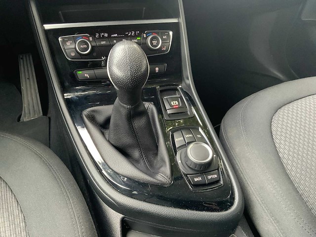 2017 bmw 218i active tourer personenauto - afbeelding 30 van  58