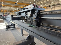 2017 bomar construction 820.450 dgs cnc semi automatische bandzaagmachine met aan-/afvoerbaan - afbeelding 13 van  33