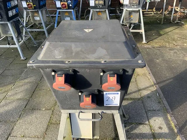 2017 bos elektro midi hoog stroomverdeelkast - afbeelding 2 van  6