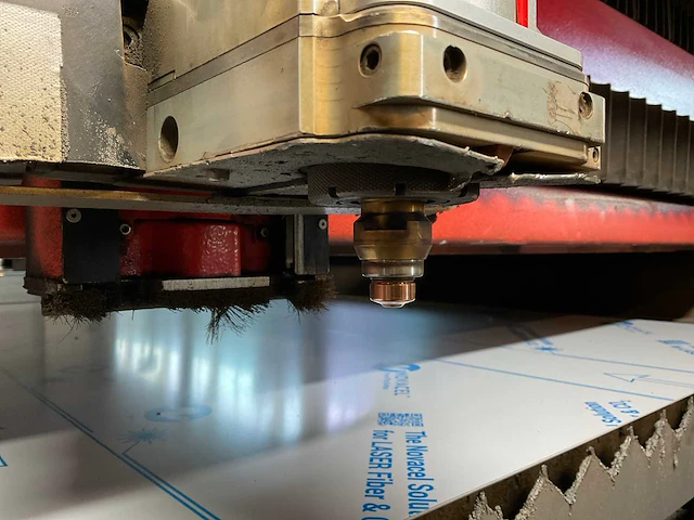 2017 bystronic bysprint pro 4020 lasersnijmachine - afbeelding 17 van  51