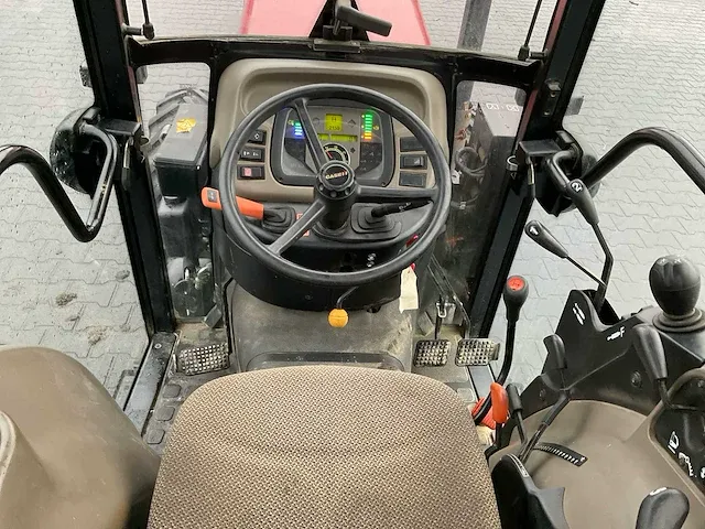 2017 case ih quantum 95n vierwielaangedreven landbouwtractor - afbeelding 15 van  32
