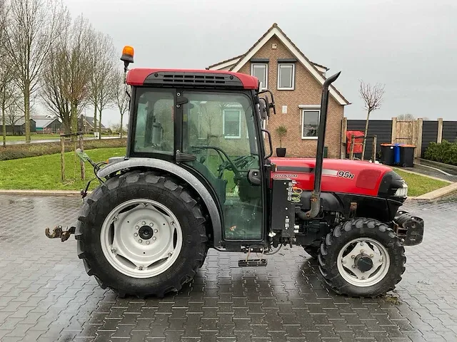 2017 case ih quantum 95n vierwielaangedreven landbouwtractor - afbeelding 30 van  32