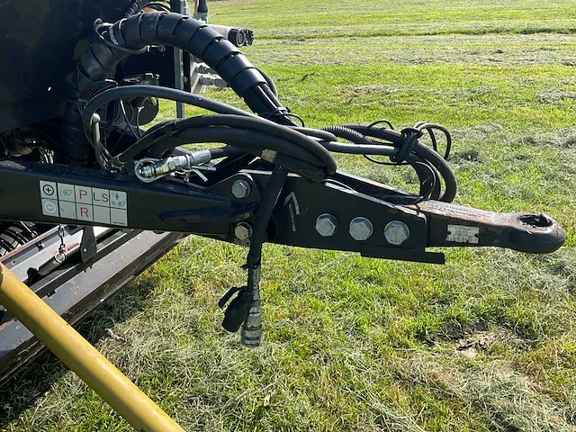 2017 case ih rb545 balenpers met foliewikkelaar - afbeelding 18 van  43