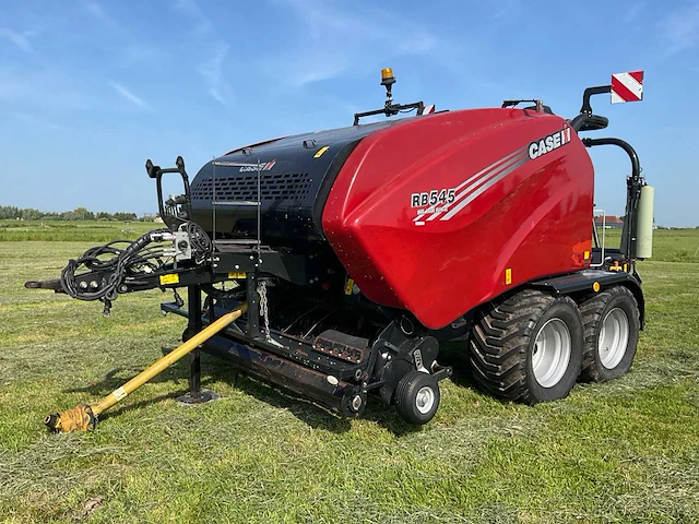 2017 case ih rb545 balenpers met foliewikkelaar - afbeelding 1 van  43