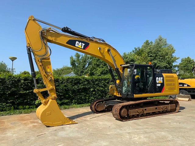 2017 caterpillar 330fl rupsgraafmachine met nieuwe cat bak - afbeelding 1 van  65