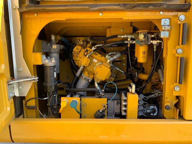 2017 caterpillar 330fl rupsgraafmachine met nieuwe cat bak - afbeelding 28 van  65