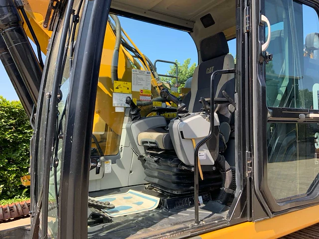 2017 caterpillar 330fl rupsgraafmachine met nieuwe cat bak - afbeelding 38 van  65