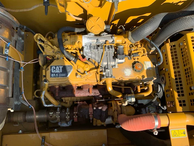 2017 caterpillar 330fl rupsgraafmachine met nieuwe cat bak - afbeelding 57 van  65