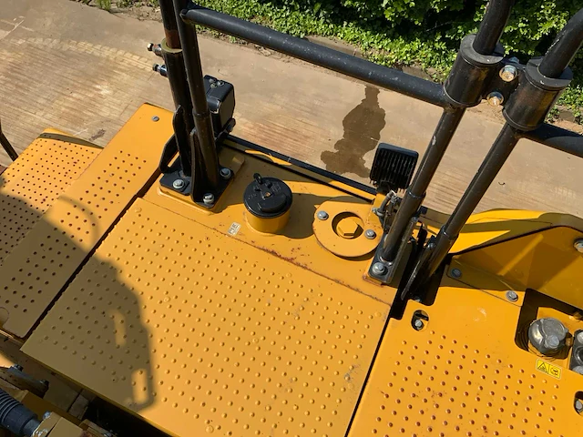 2017 caterpillar 330fl rupsgraafmachine met nieuwe cat bak - afbeelding 59 van  65