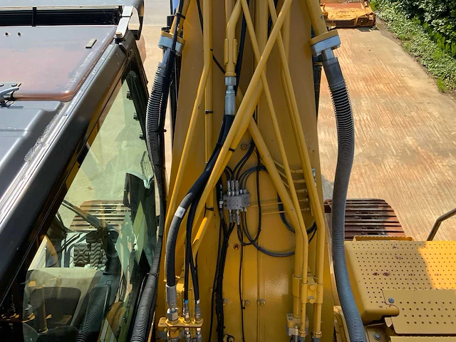 2017 caterpillar 330fl rupsgraafmachine met nieuwe cat bak - afbeelding 60 van  65